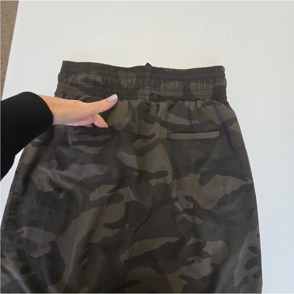 Albion Camo Away Skirt Size:M - Picture 3 of 6
